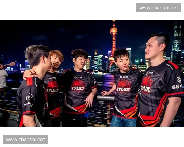 CSGO拉拉的电竞之路与团队精神在虚拟战场中的成长与突破